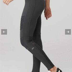 ALO Yoga Dark Gray Leggings
